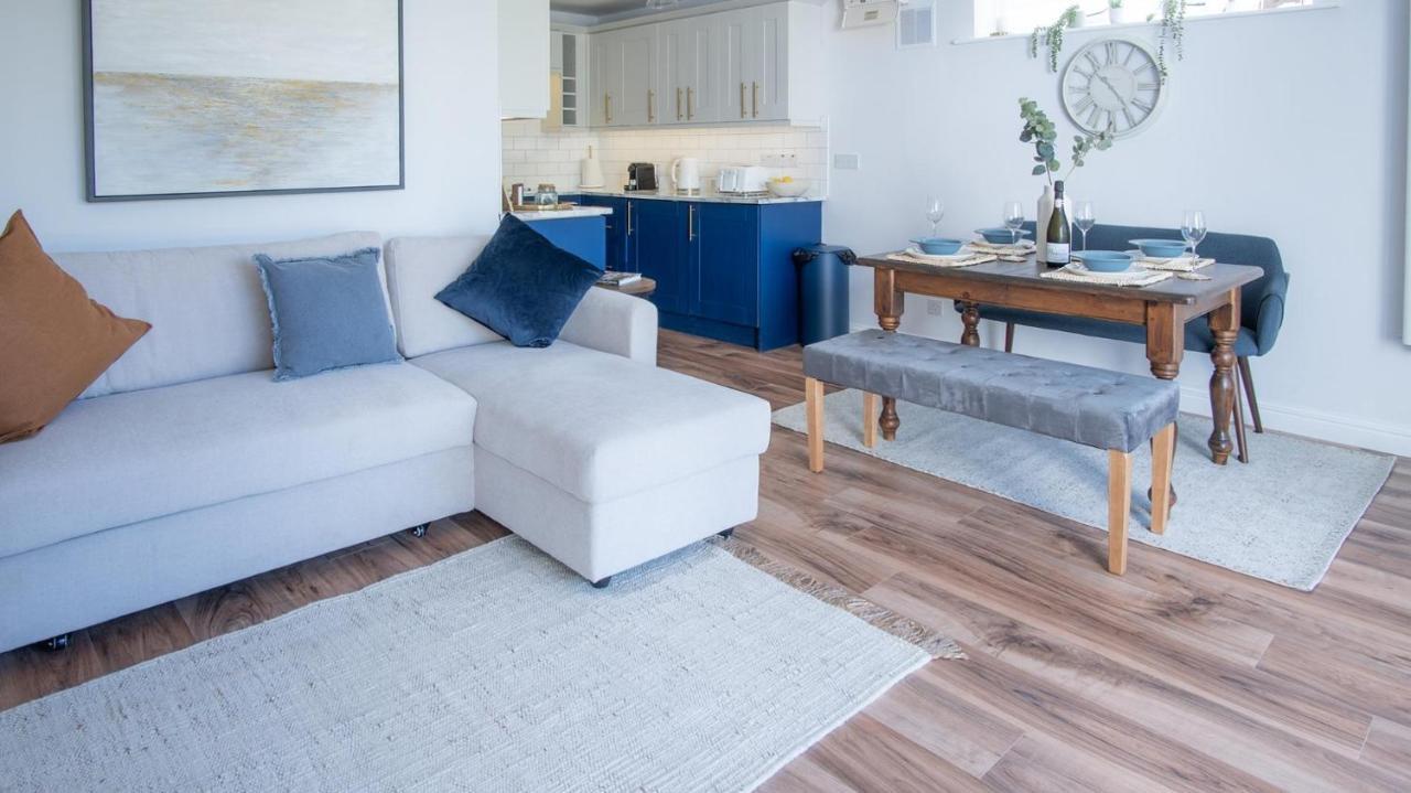 Morien - 2 Bedroom Apartment - Saundersfoot Bagian luar foto